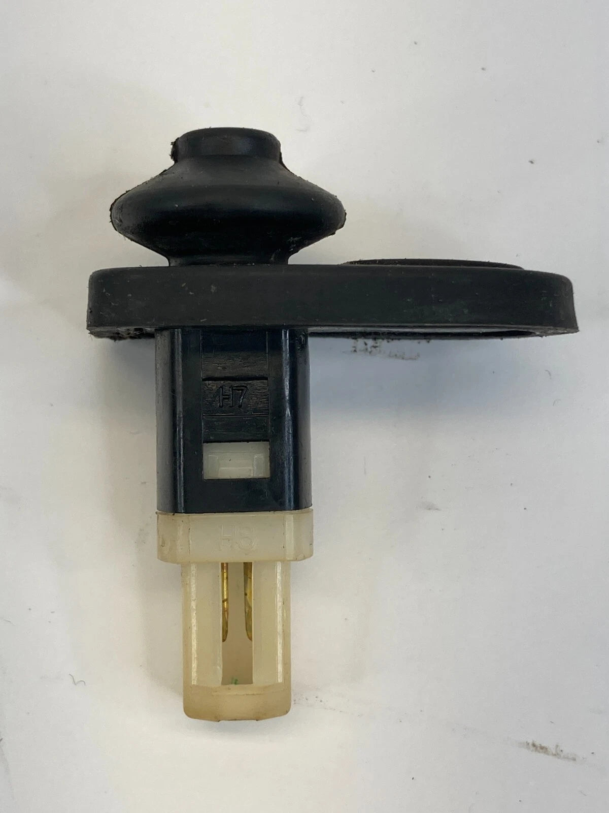 2007-2015 HYUNDAI SONATA LEFT OR RIGHT DOOR AJAR JAMB LIGHT SWITCH SENSOR OEM