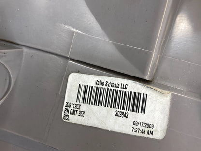 2007-2012 GMC ACADIA RIGHT SIDE TAIL LIGHT EXTERIOR TAILLIGHT LAMP 20811962 OEM