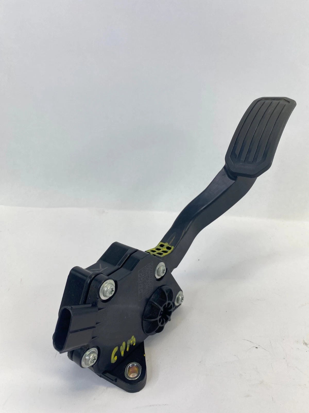 2010-2015 TOYOTA VENZA GAS PEDAL ACCELERATOR ASSEMBLY 78110-33110 OEM