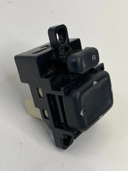 2003-2005 MAZDA6 MAZDA 6 SEDAN POWER MIRROR CONTROL BUTTON SWITCH 183574 OEM