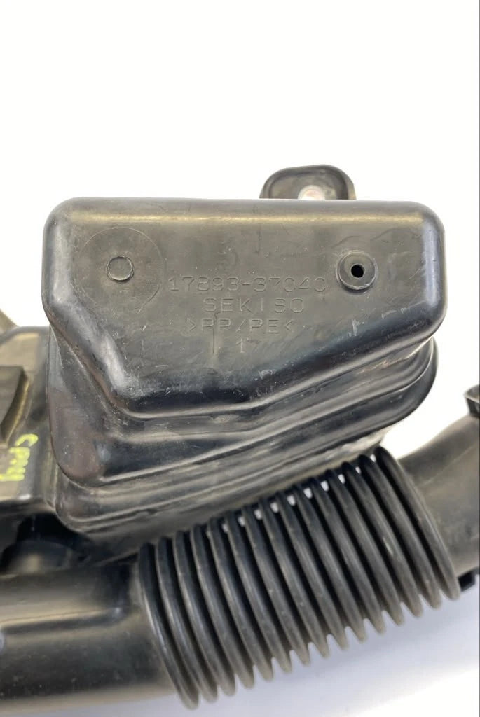 2010-2015 TOYOTA PRIUS 1.8L HYBRID AIR INTAKE RESONATOR BOX UNIT OEM 1775037010