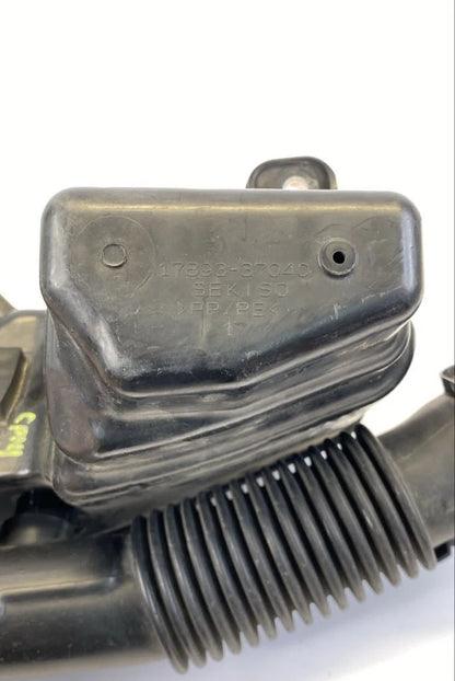 2010-2015 TOYOTA PRIUS 1.8L HYBRID AIR INTAKE RESONATOR BOX UNIT OEM 1775037010