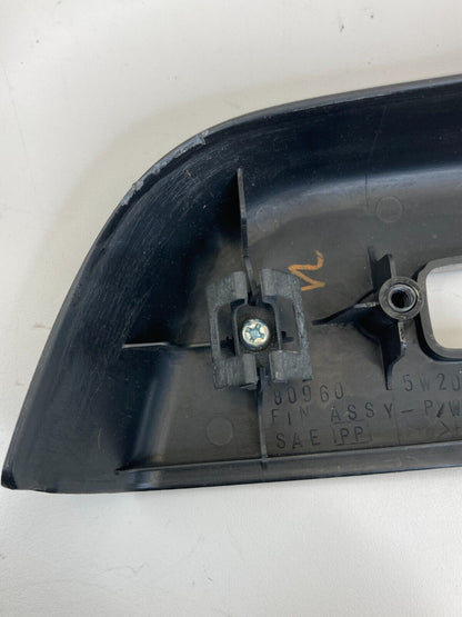 2001 2002 Nissan Pathfinder Front Right Side Power Window Switch Trim Bezel OEM