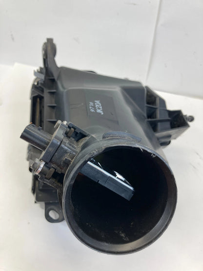 2008-10 Infiniti G37 EX35 Front RH Air Intake Cleaner Box Filter Assy w/ Sensor