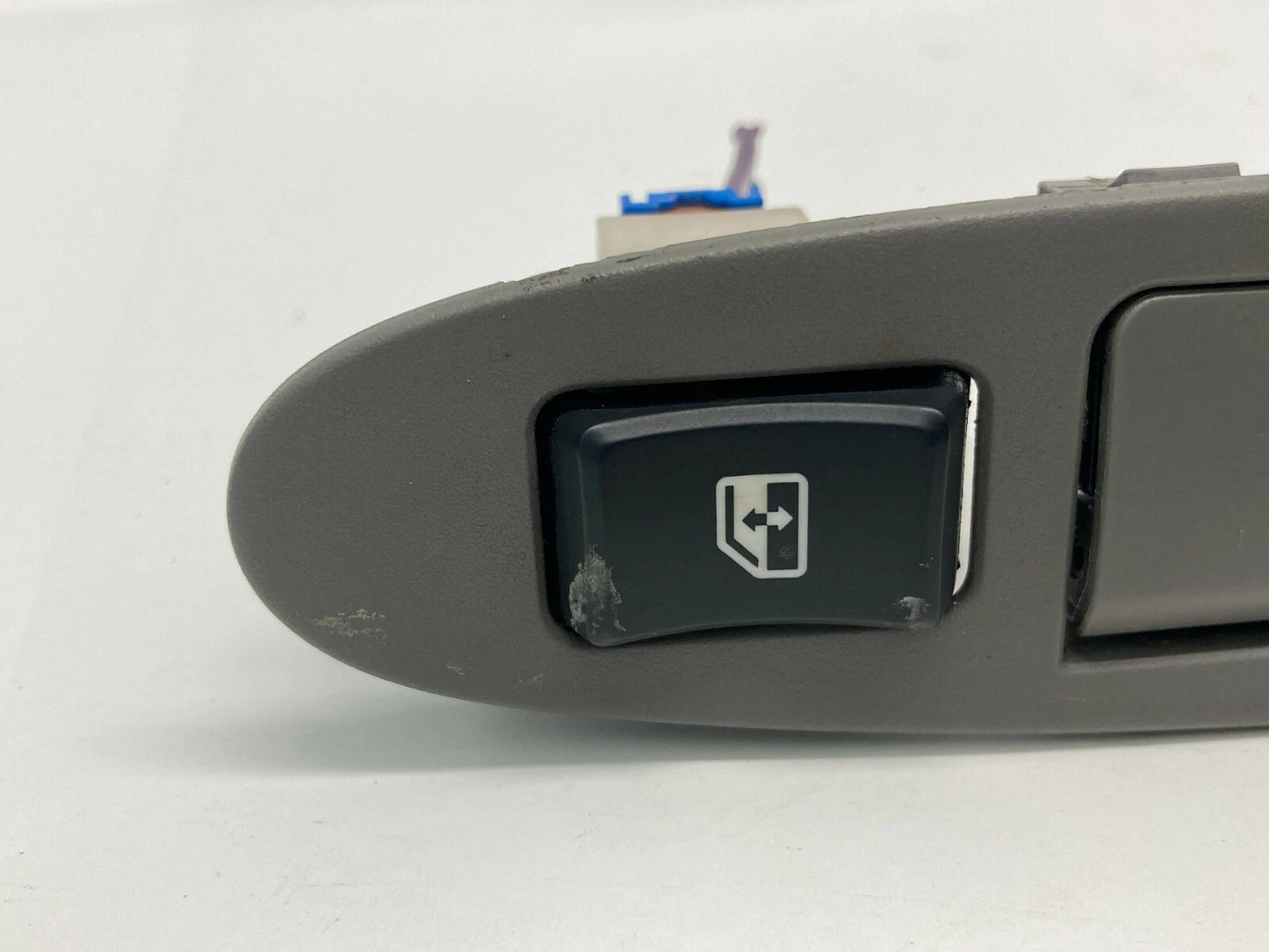 2002 2003 BUICK RENDEZVOUS REAR LEFT SIDE WINDOW SWITCH W/ BEZEL TRIM 10422429