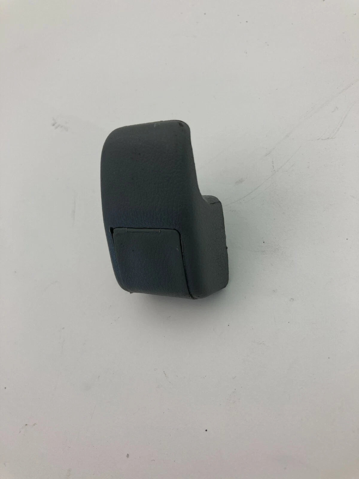 99-03 TOYOTA SOLARA COUPE REAR RIGHT INTERIOR ROOF HANGER HOOK CLOTH CLIP OEM