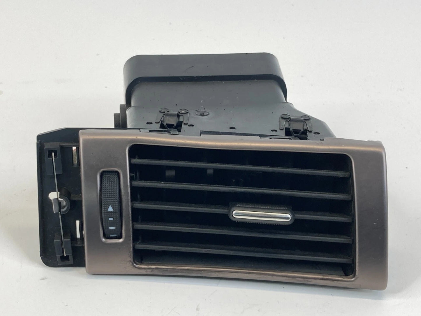 1998-2001 AUDI A6 A6 QUATTRO RIGHT PASSENGER SIDE DASH AC AIR VENT OUTLET OEM