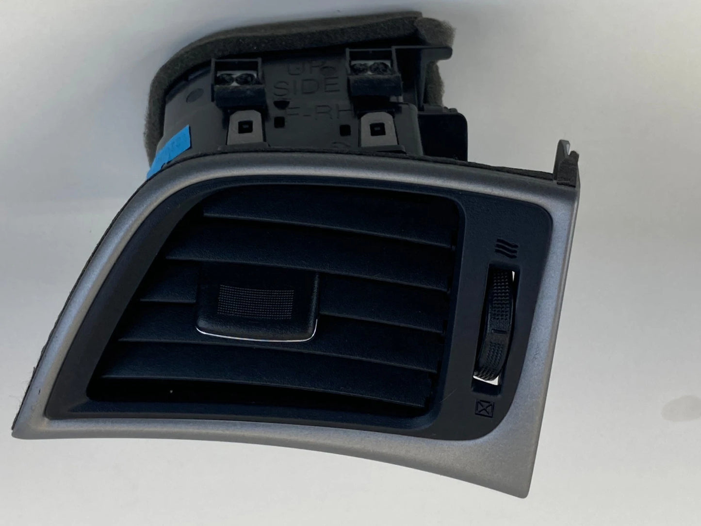 2013-2015 Nissan Sentra Right Side Dash Outer A/C Air Vent Grille 68760-3SG0A