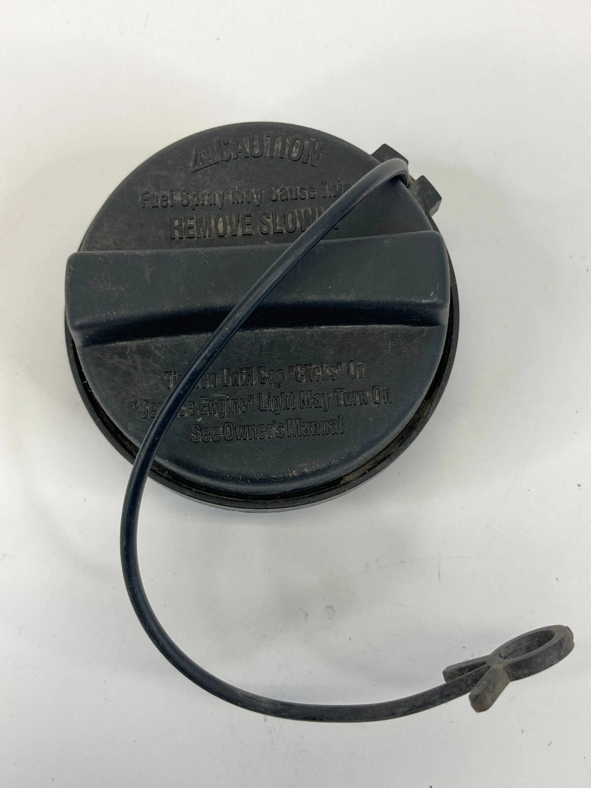 2000-2013 CHEVROLET IMPALA 2004-2012 COLORADO FUEL FILLER GAS LID CAP COVER OEM