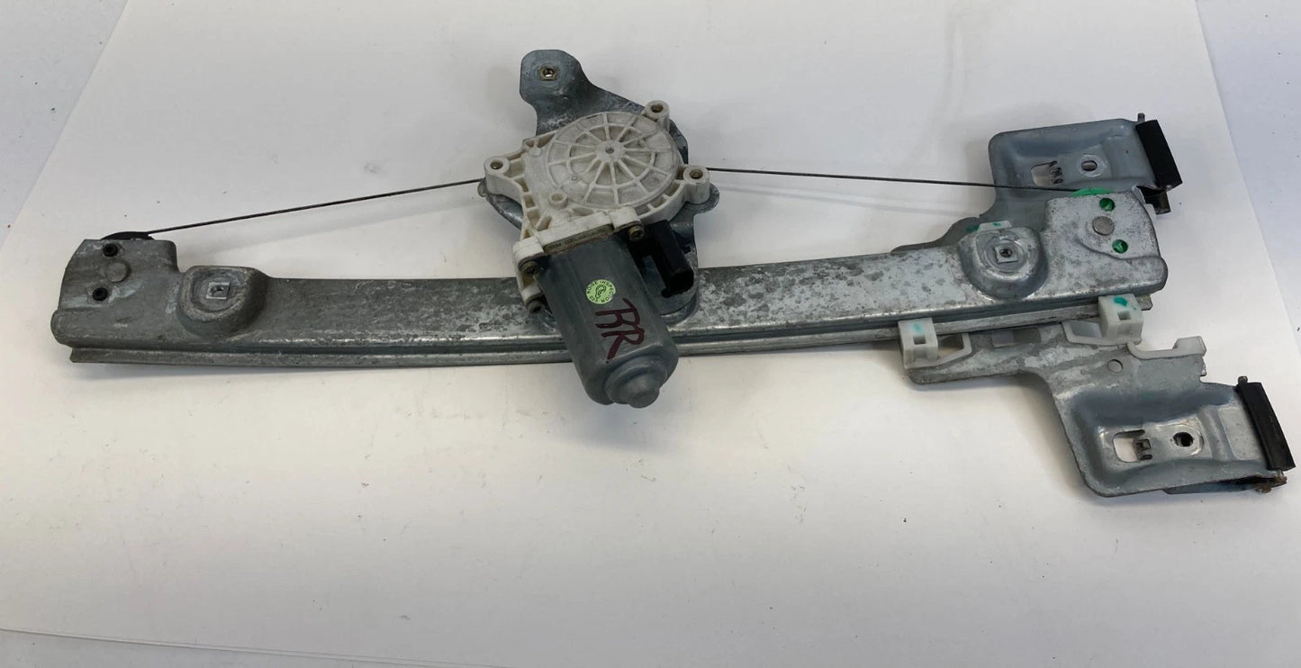 2005-2008 DODGE MAGNUM REAR RIGHT SIDE DOOR WINDOW MOTOR W/ REGULATOR 05065472