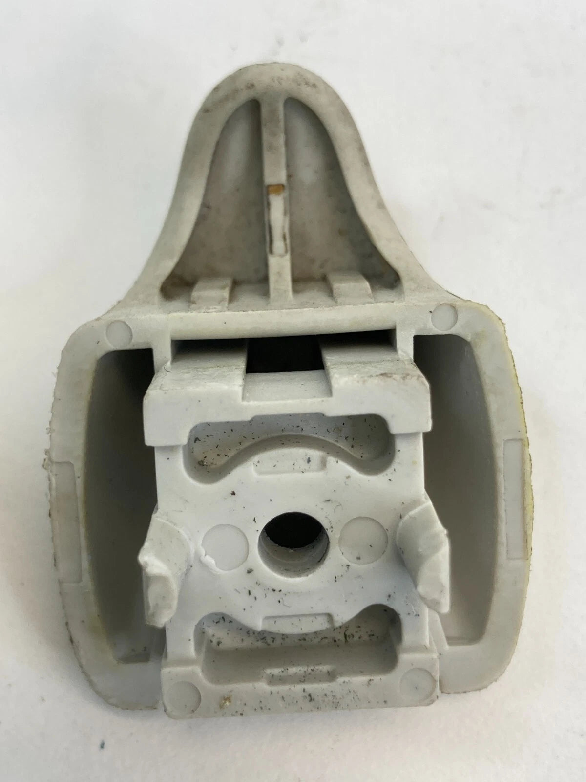2012-2018 FORD FOCUS SEDAN REAR RIGHT SIDE INNER INTERIOR ROOF HANGER HOOK COAT