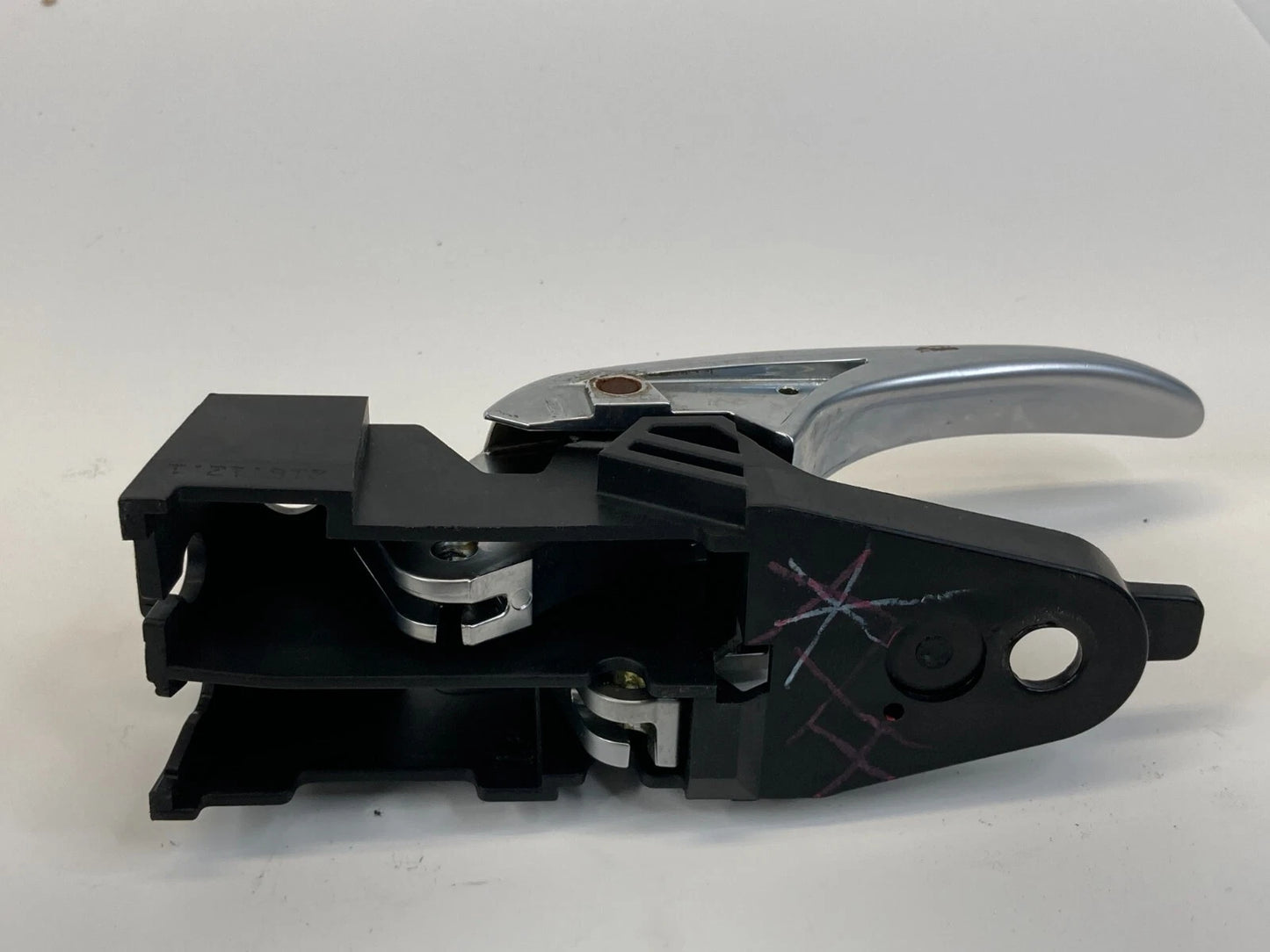 2013-2016 DODGE DART FRONT LEFT DRIVER SIDE INNER DOOR HANDLE ASSY 186018462 OEM