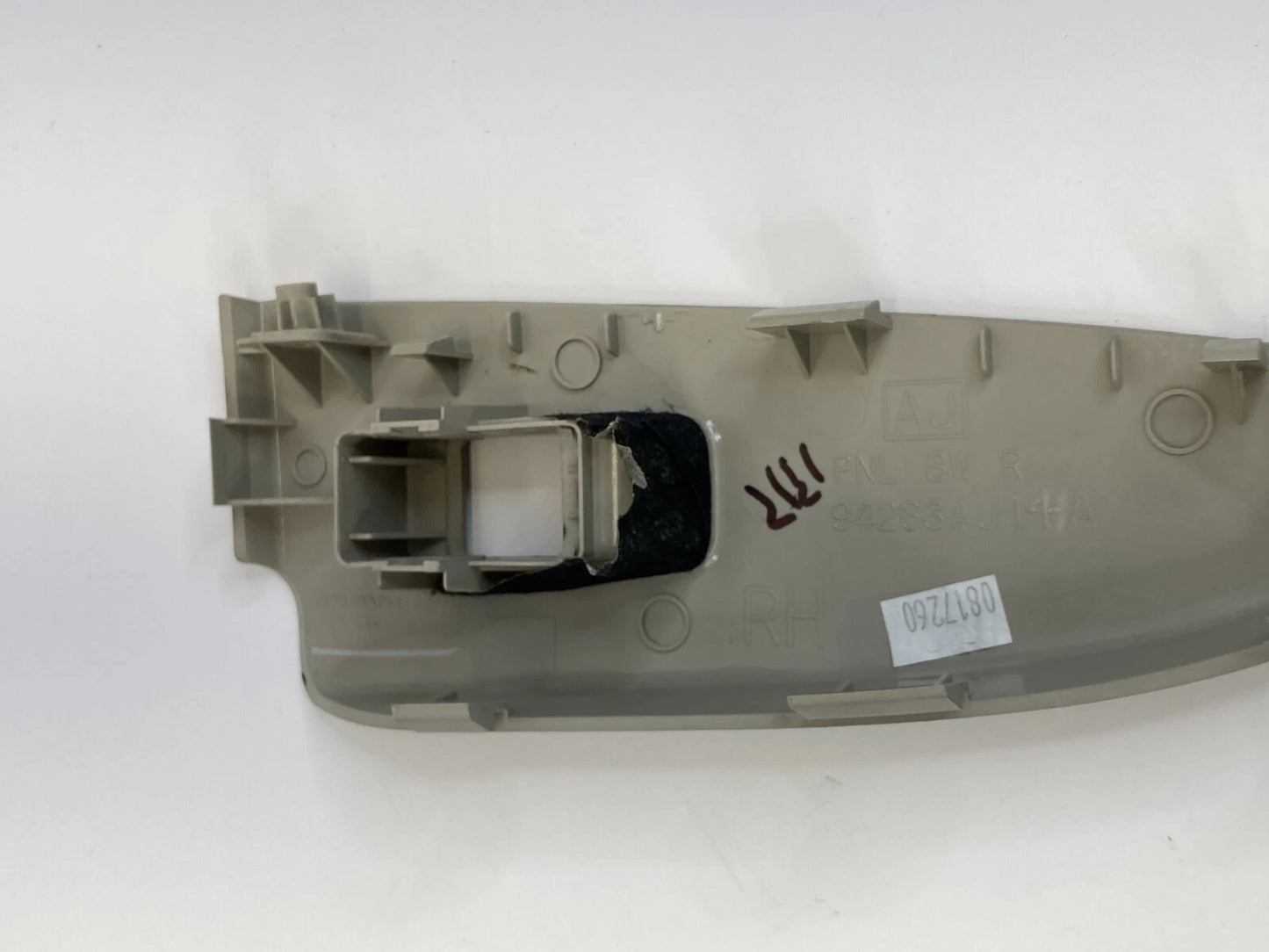 10-14 SUBARU LEGACY REAR RIGHT SIDE WINDOW SWITCH BEZEL TRIM COVER 94263-AJ14A