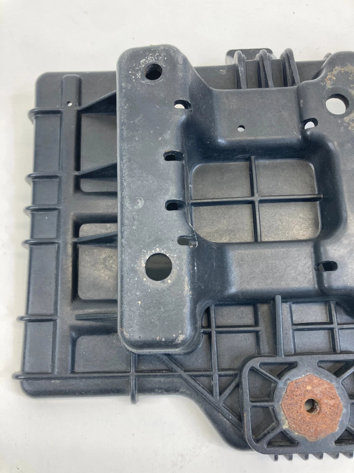 2011-2014 HYUNDAI SONATA 2.4L BATTERY TRAY RETAINER HOLDER 371503S100 OEM