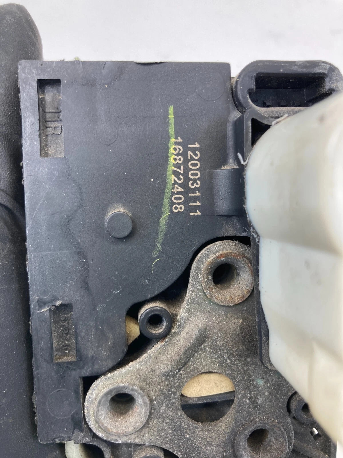 1999-2005 PONTIAC GRAND AM REAR RIGHT SIDE DOOR LOCK LATCH ACTUATOR 16872408 OEM