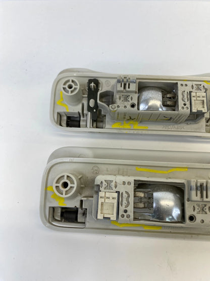 08-10 CHRYSLER 300 ROOF REAR RIGHT & LEFT BACK INTERIOR GRAB HANDLE W/ LIGHT OEM