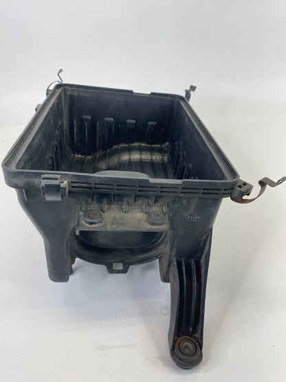 2009 KIA BORREGO 3.8L AIR CLEANER FILTER BOX LOWER COVER 28112-2J000 OEM