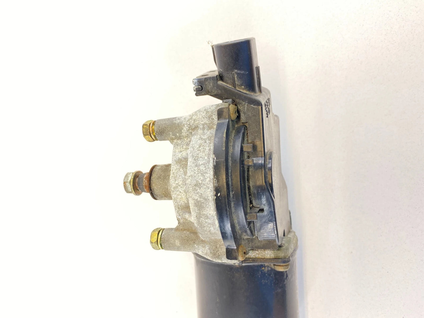 2001-2005 TOYOTA RAV4 FRONT WINDSHIELD WIPER MOTOR ASSEMBLY UNIT OEM 85110-42130
