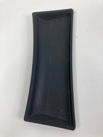 2008 2009 CHYSLER 300 CENTER CONSOLE MAT COIN TRAY RUBBER 1FA91DX9AB OEM