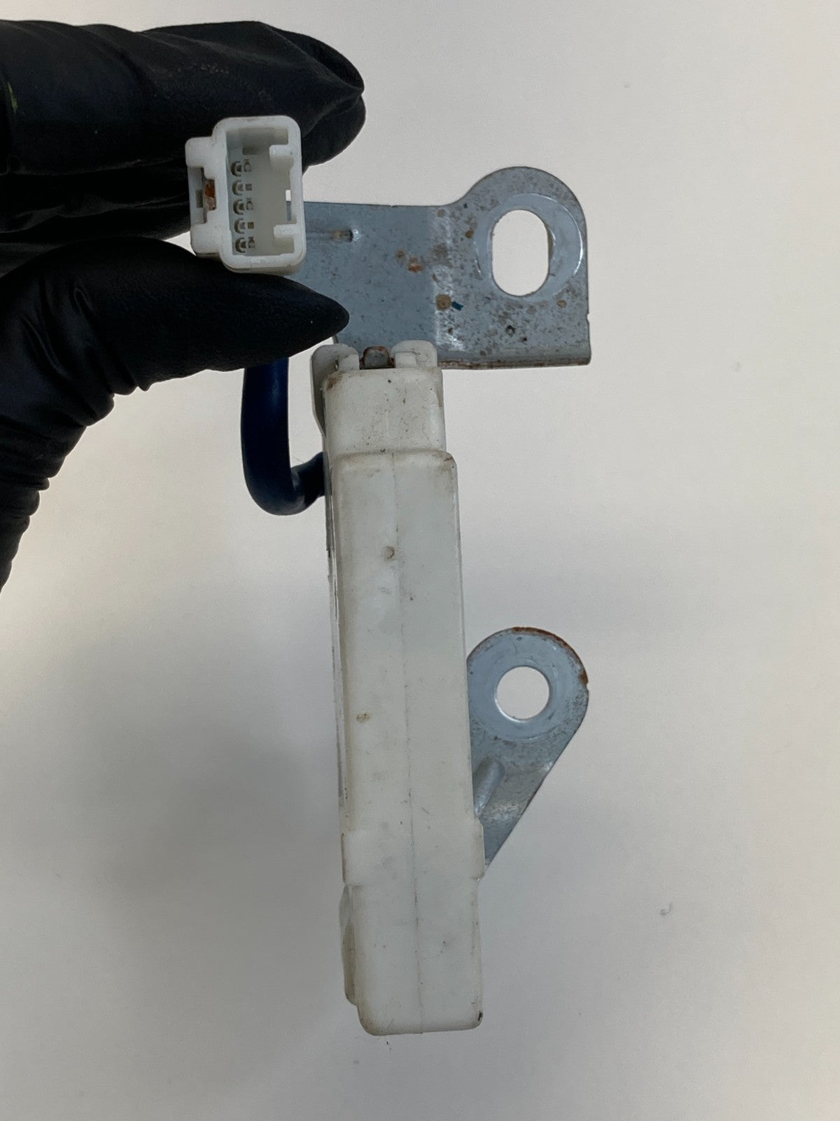 04 05 06 07 08 09 Toyota Prius Base Indoor Oscillator Control Module 89992-47040