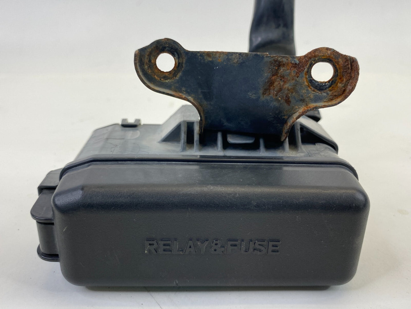 01-03 Lexus RX300 3.0L AT Engine Small Fuse Box Relay Junction Block Panel OEM