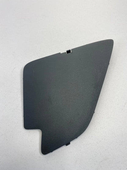 2005-2010 HONDA ODYSSEY FRONT RIGHT SIDE INNER HANDLE SCREW COVER TRIM K62-25301