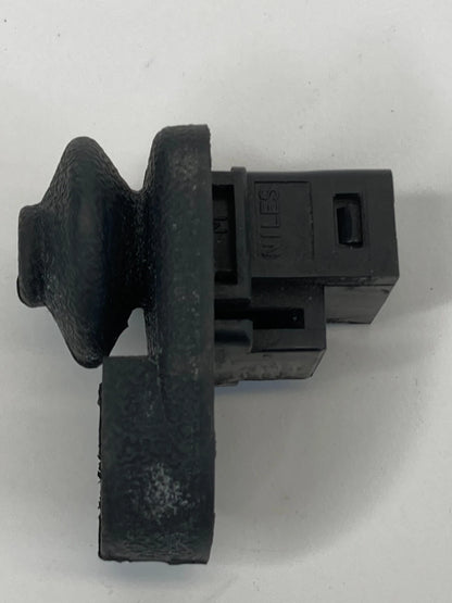 02-12 NISSAN ALTIMA 00-12 SENTRA FRONT RIGHT SIDE DOOR LIGHT AJAR JAMB SWITCH