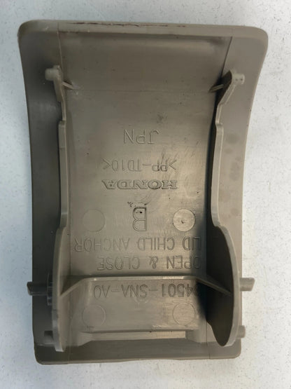 06-11 HONDA CIVIC SEDAN CHILD REAR SEAT RESTRAINT ANCHOR COVER 84501SNAA0 OEM