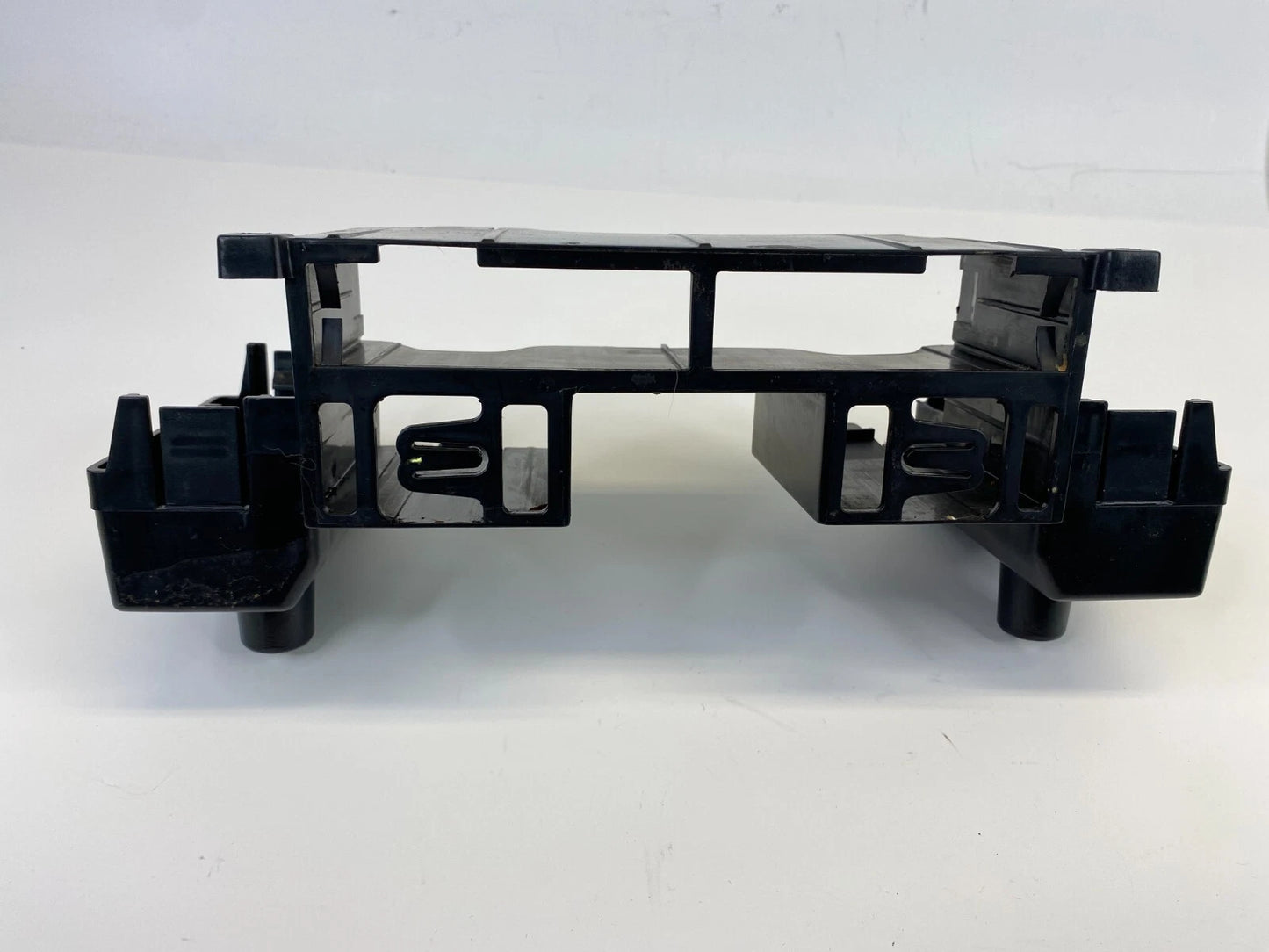 03-05 LAND ROVER RANGE ROVER 4.4L ENGINE CONTROL MODULE HOLDER BRACKET YWU000031