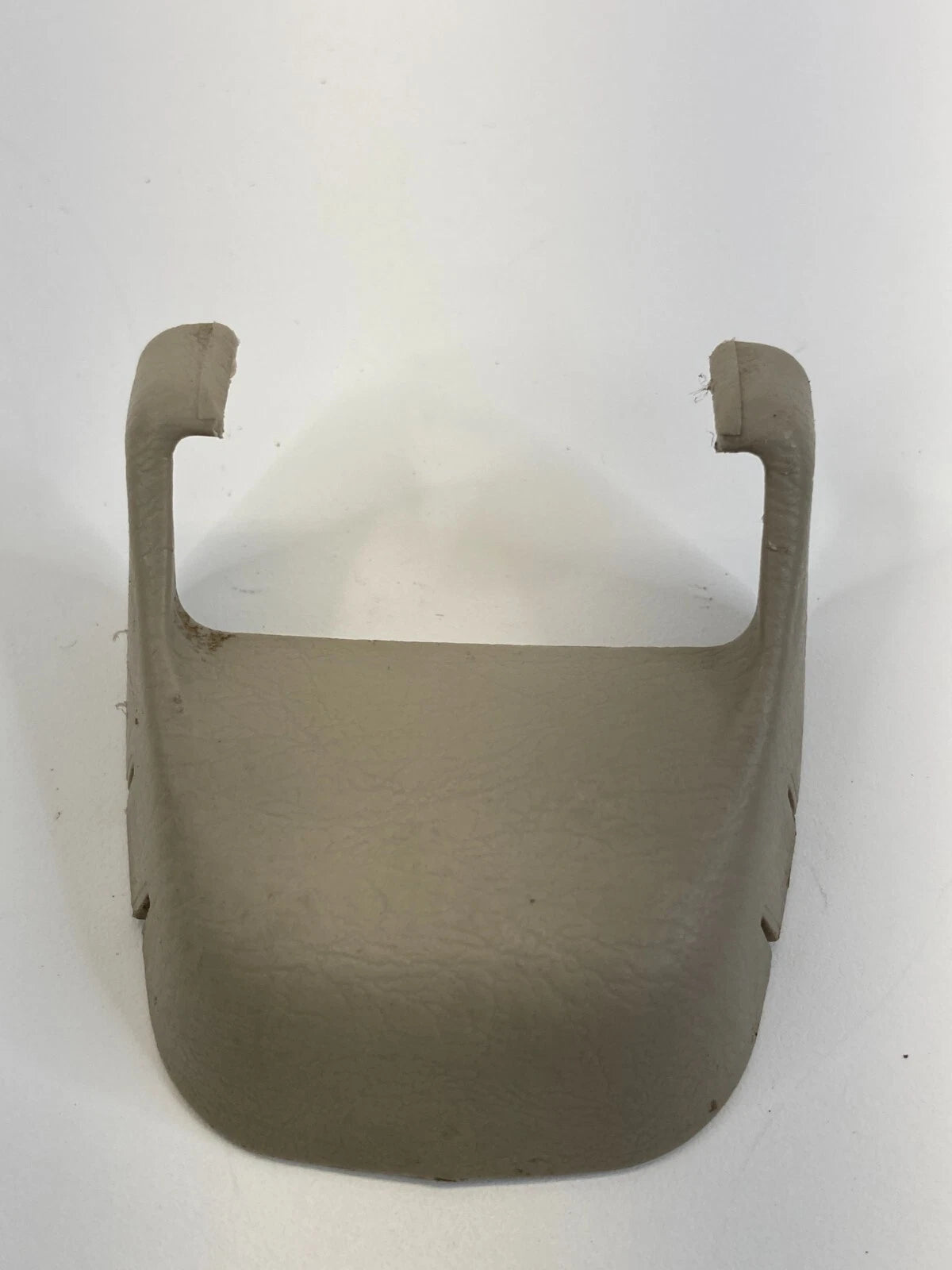 1999-2003 LEXUS RX300 FRONT SIDE SEAT TRACK END COVER TRIM 72123-48020