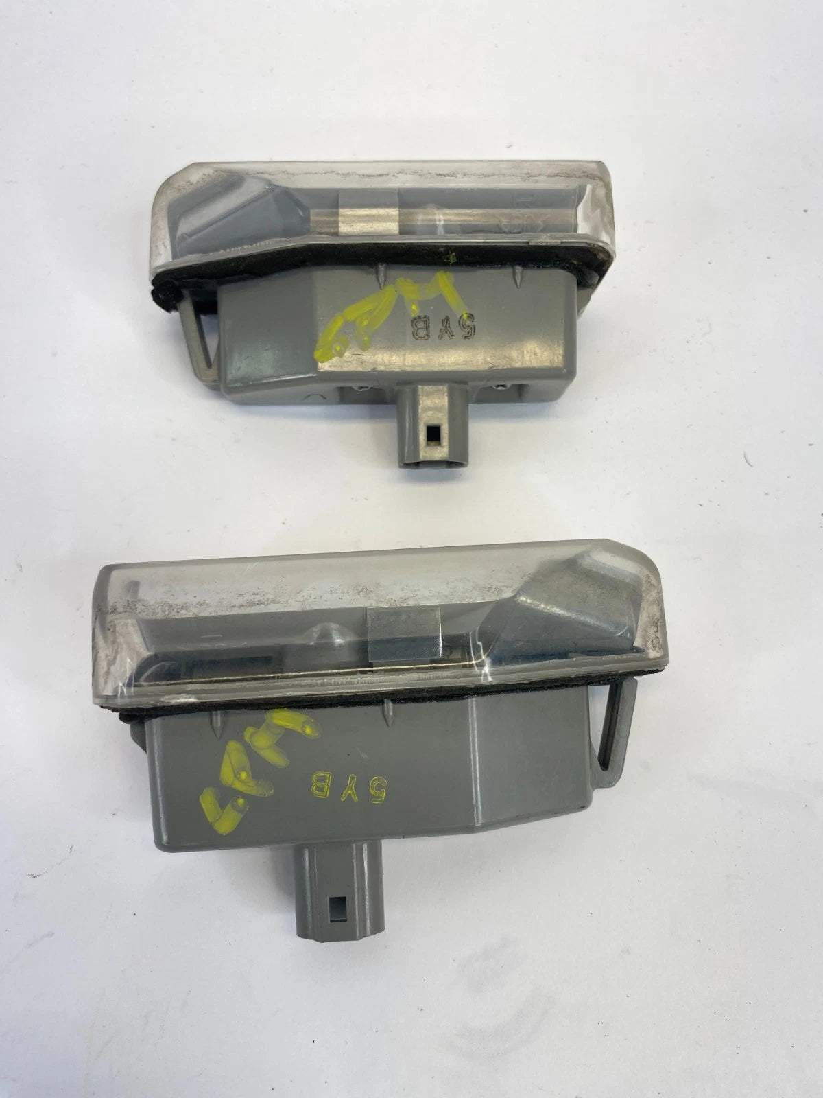 2006-2015 LEXUS IS250 IS350 REAR TRUNK LICENSE PLATE LIGHT LAMP PAIR SET OEM