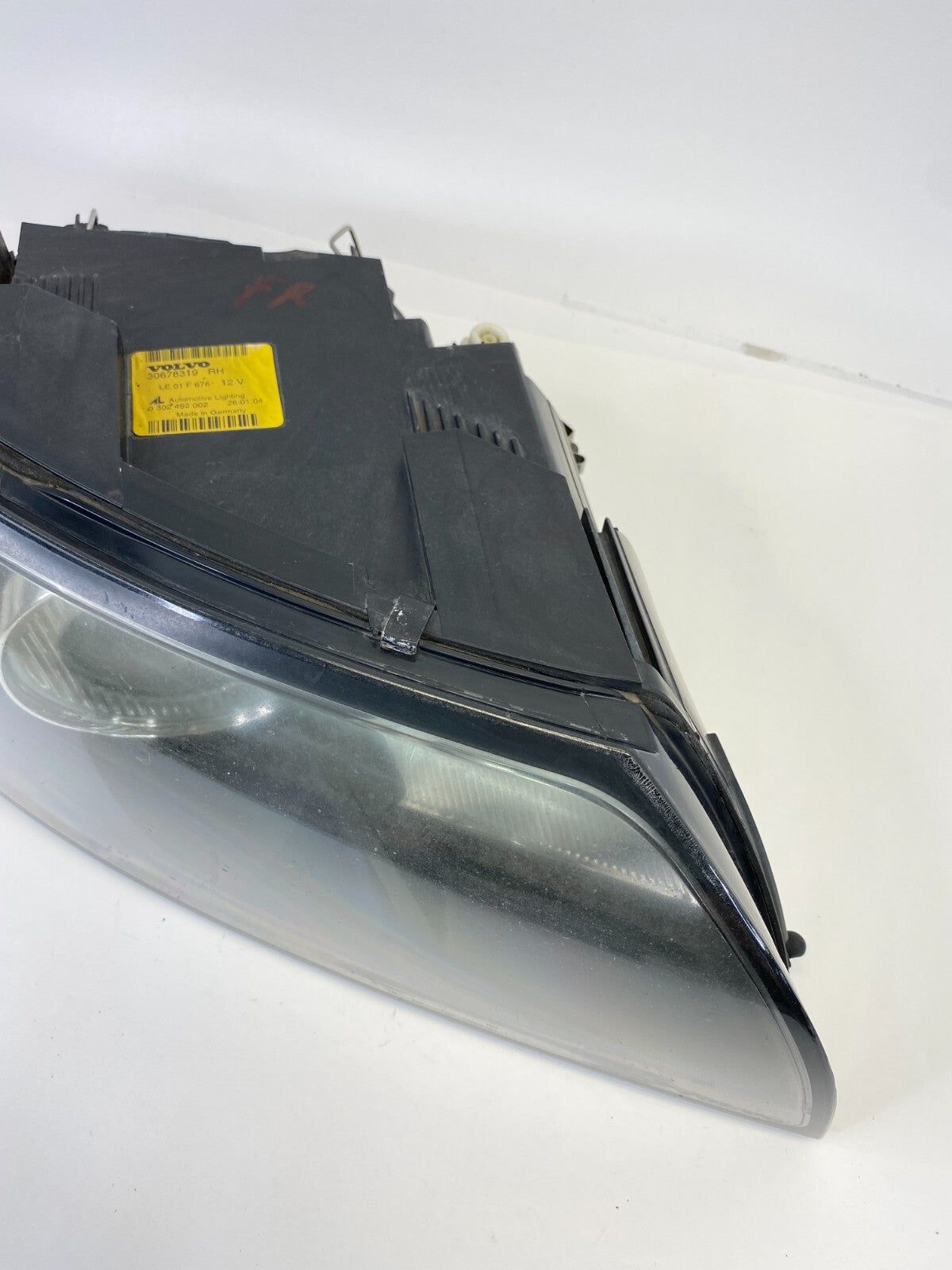 2003 2004 Volvo Front Right Passenger Headlight Headlamp Lamp Halogen 30678319