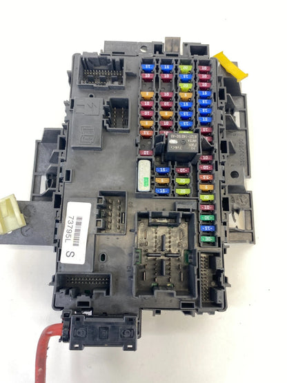 2014-2019 Ford Police Interceptor Sedan Interior Cabin Fuse Box Relay Dash Block