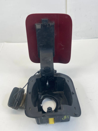 2010-2017 GMC TERRAIN FUEL FILLER GAS DOOR LID COVER WITH CAP 20982328 OEM