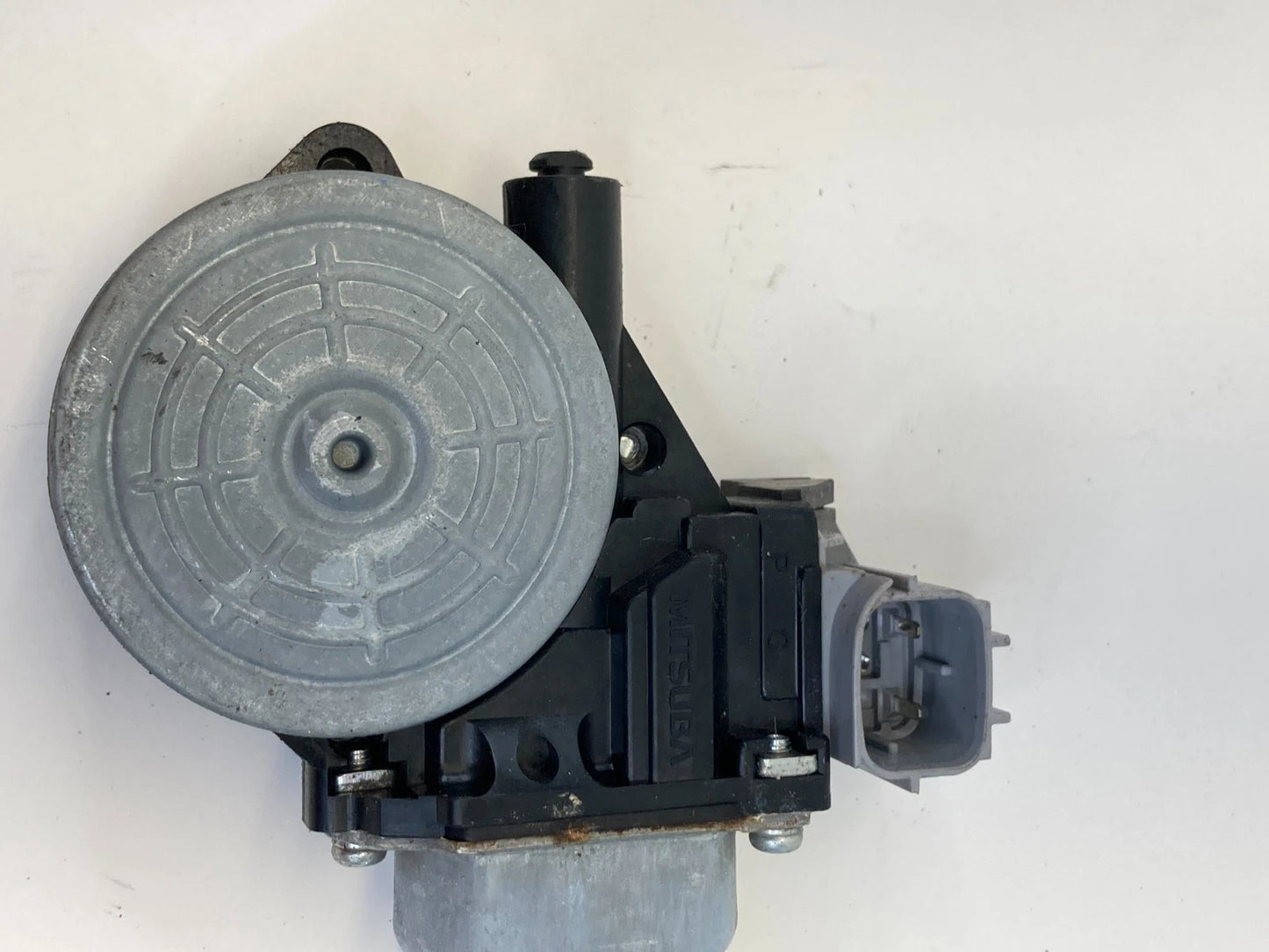 2013-2018 Nissan Altima Rear Right Side Door Window Motor 82730-3TA1A OEM