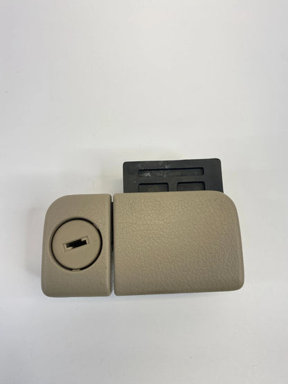 2000-2006 MAZDA MPV GLOVE BOX COMPARTMENT LOCK LATCH RELEASE HANDLE OEM
