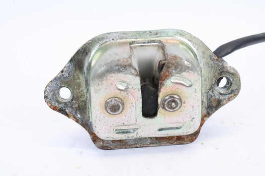 2000-2004 NISSAN XTERRA REAR BACK TRUNK LID LOCK LATCH TAILGATE ACTUATOR OEM