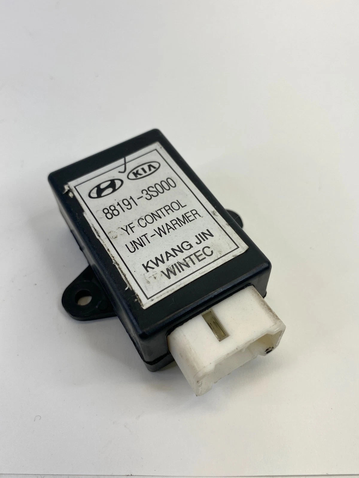 2011-2015 HYUNDAI SONATA FRONT SEAT HEATER WARMER RELAY MODULE 88191-3S000 OEM