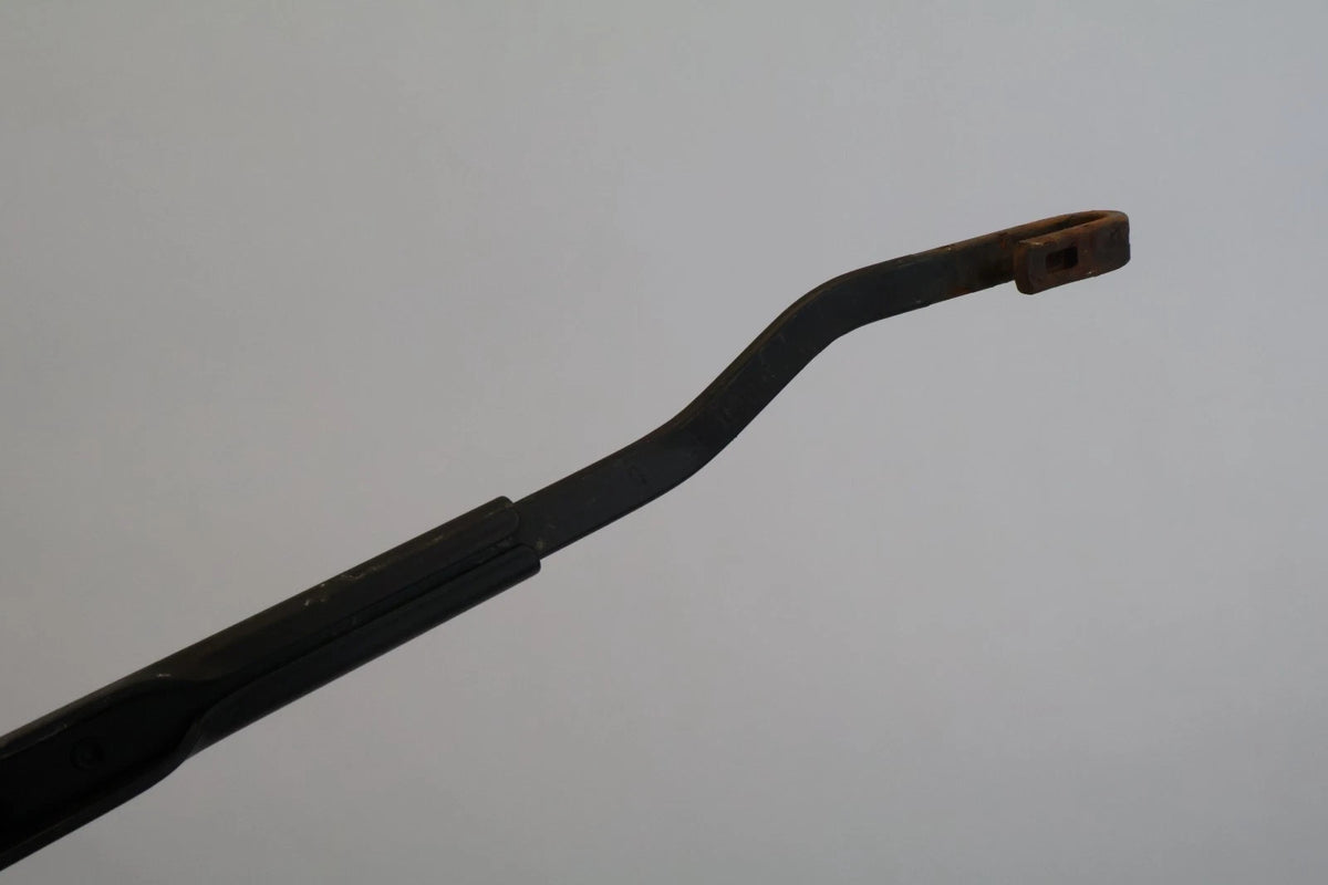 2006-2011 HYUNDAI ACCENT FRONT WINDSHIELD WIPER ARM PAIR SET OEM