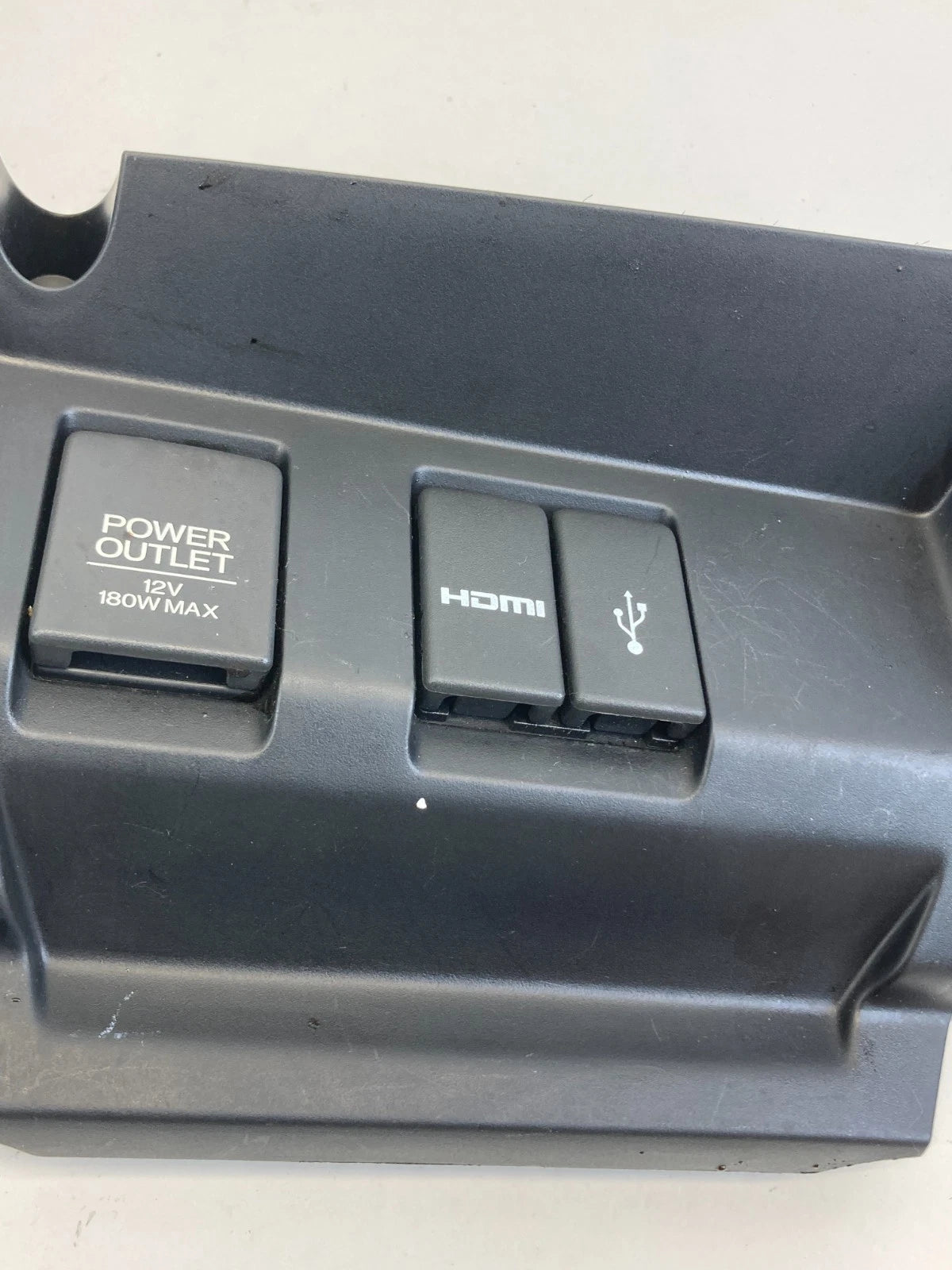 2015-2020 HONDA FIT DASH LOWER POWER OUTLET HDMI USB INPUT W/ BEZEL TRIM OEM