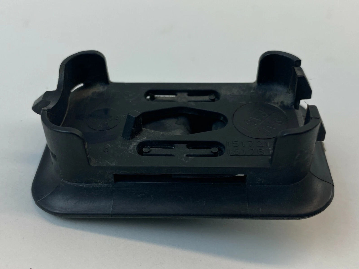 2000-2006 CHEVROLET TAHOE REAR LEFT SIDE DOOR LOCK CONTROL SWITCH 15172121 OEM