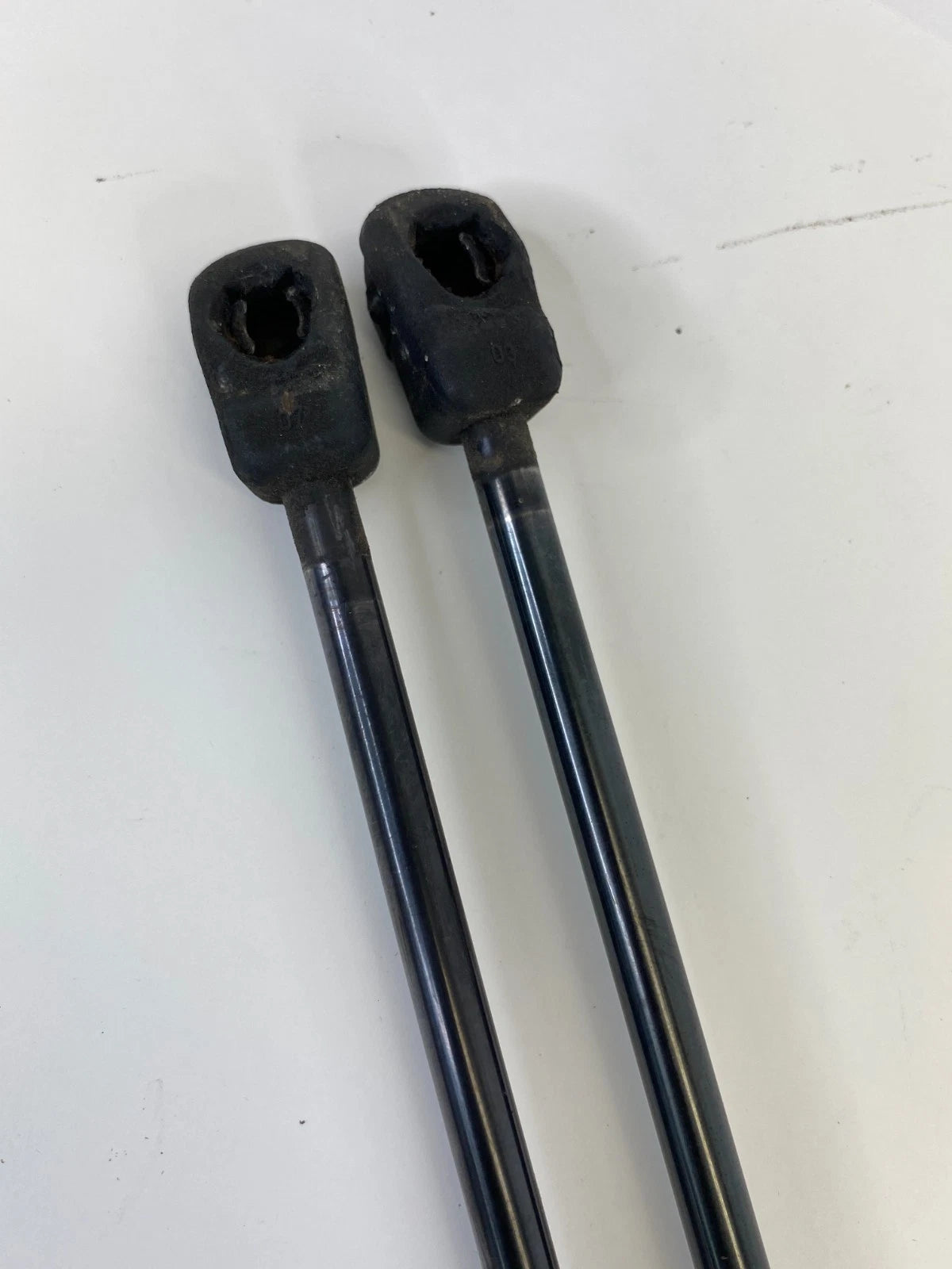 1998-2000 AUDI A6 QUATTRO WAGON TRUNK LIFT SUPPORT STRUT SHOCK SET PAIR OEM