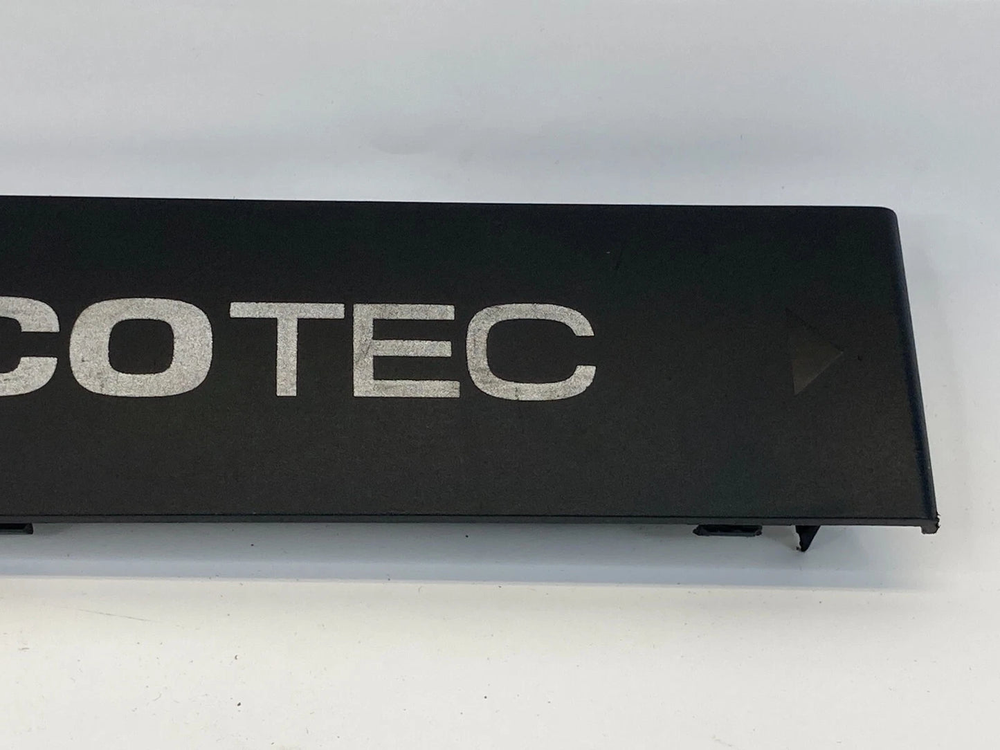 2012-2018 CHEVY SONIC 11-15 CRUZE 1.8L L4 ENGINE COVER EMBLEM TRIM 13103972 OEM