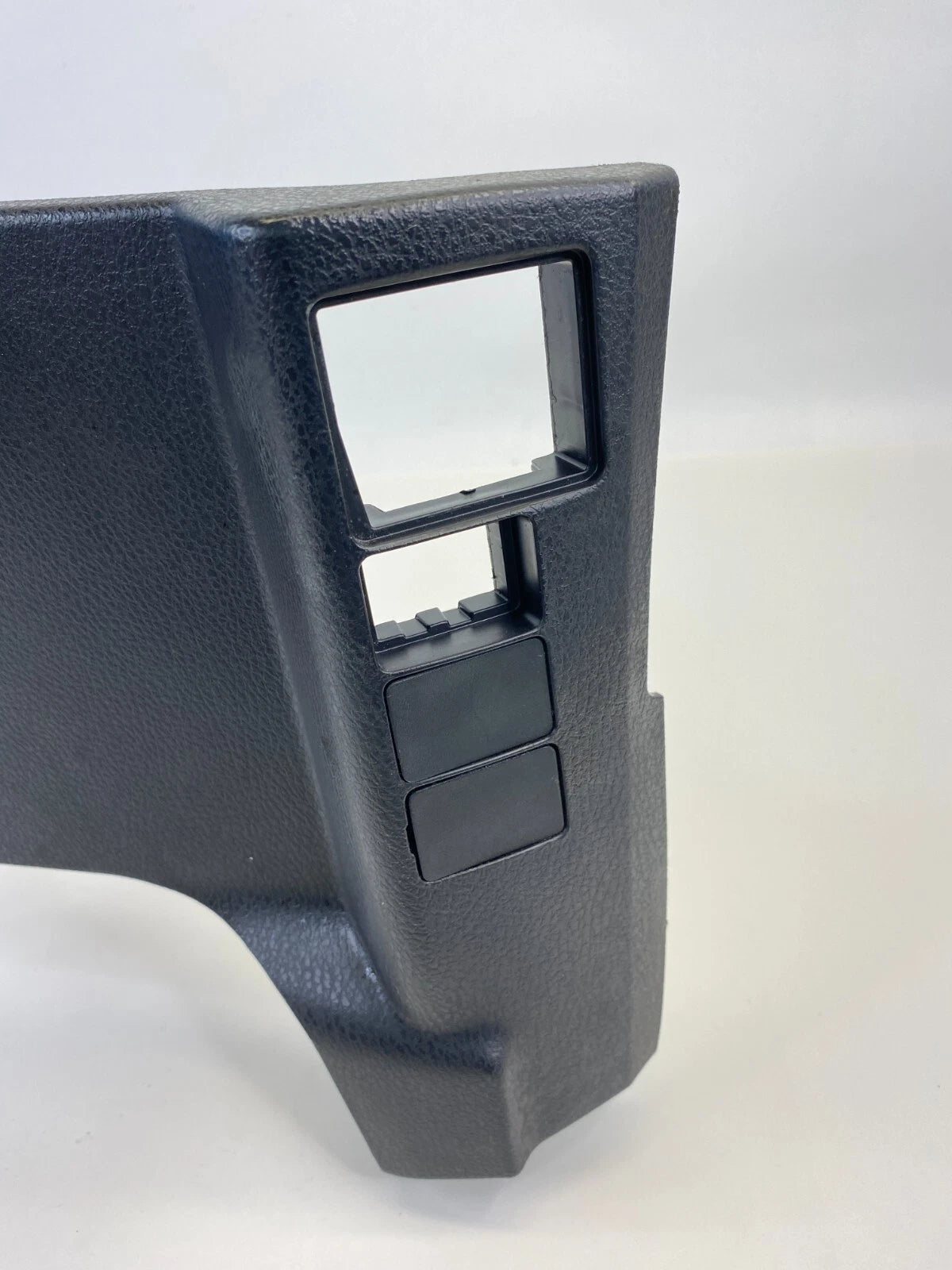 2014-2019 TOYOTA COROLLA LEFT DRIVER LOWER DASH KNEE TRIM COVER 55545-02100 OEM