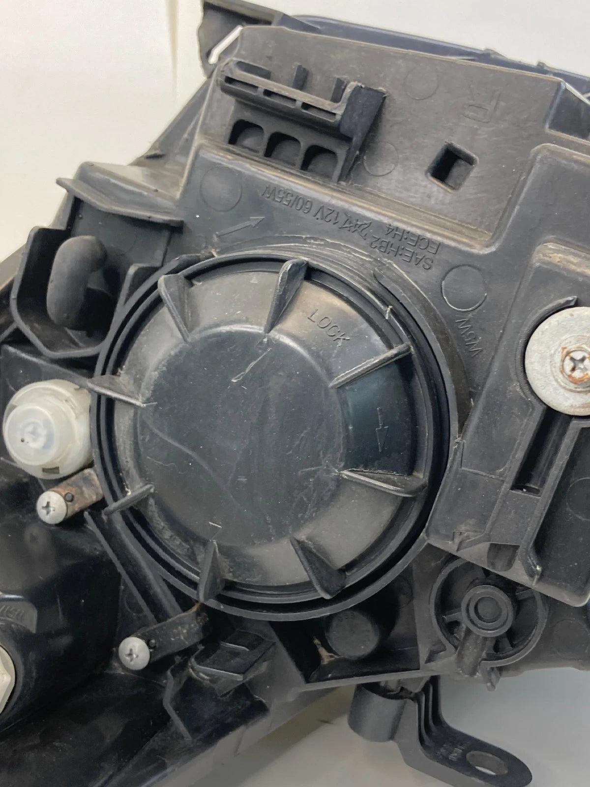 13-17 Hyundai Accent Front Right Passenger Side Headlight Headlamp AFTERMARKET