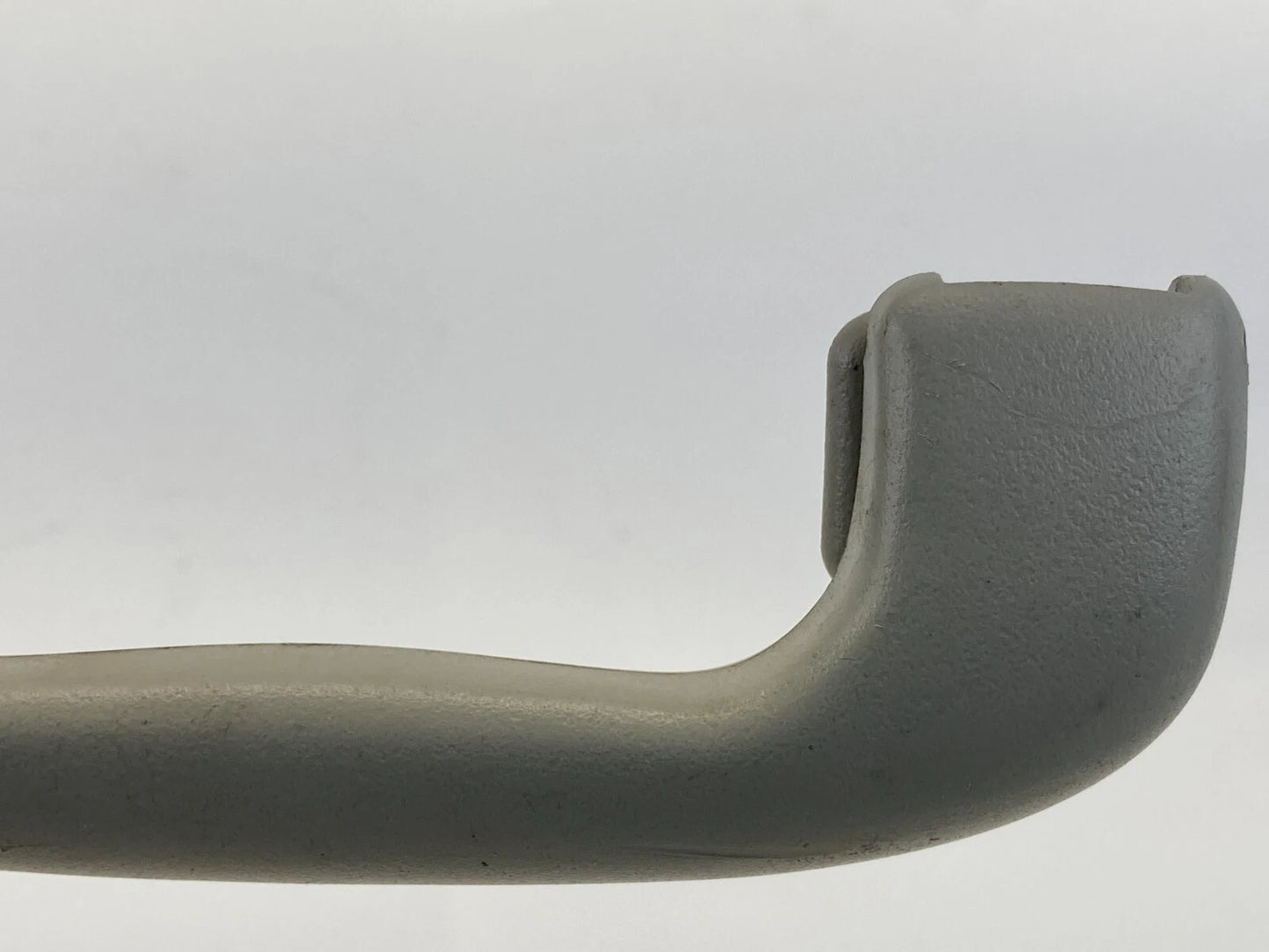 06-13 CHEVROLET IMPALA FRONT RIGHT SIDE INNER ROOF GRIP GRAB ASSIST HANDLE OEM