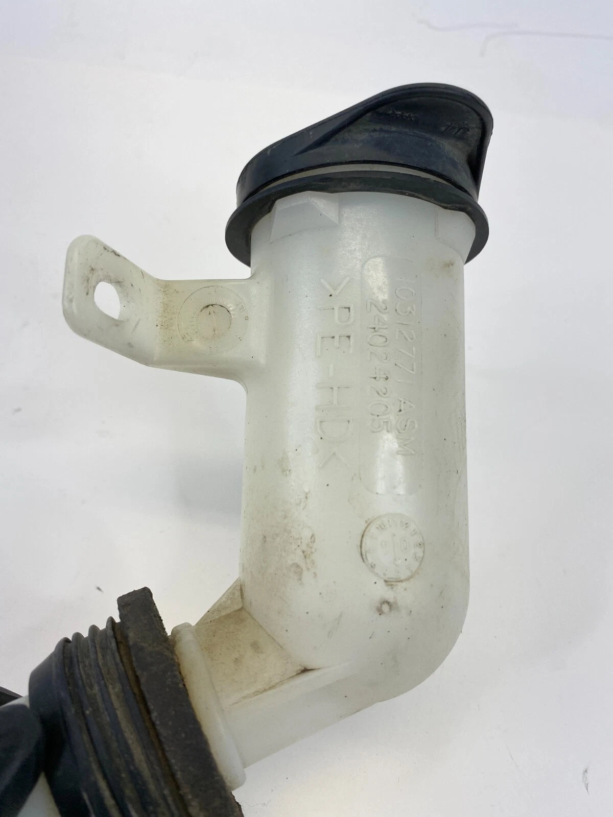1998-2005 BUICK CENTURY WINDSHIELD WASHER RESERVOIR FRONT WIPER BOTTLE TANK CAP