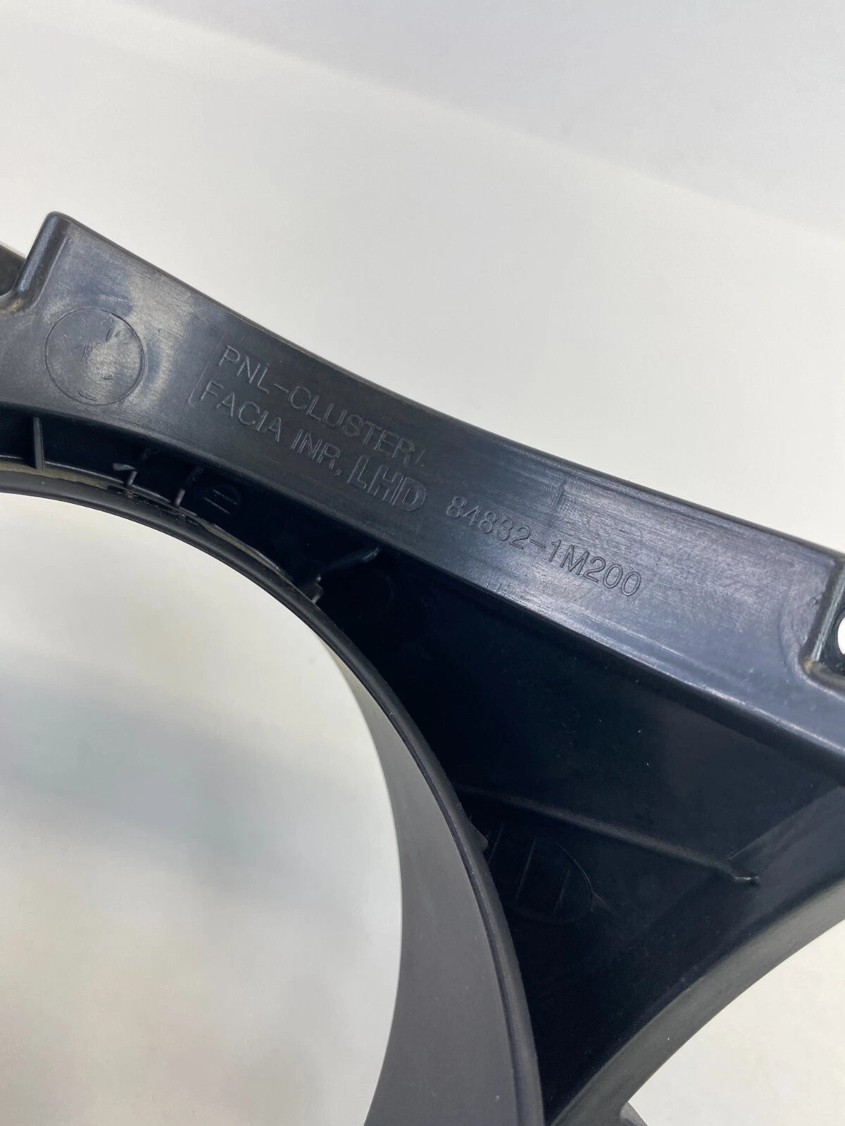 2010-2013 KIA FORTE DASH INSTRUMENT PANEL CLUSTER SPEEDOMETER BEZEL TRIM OEM