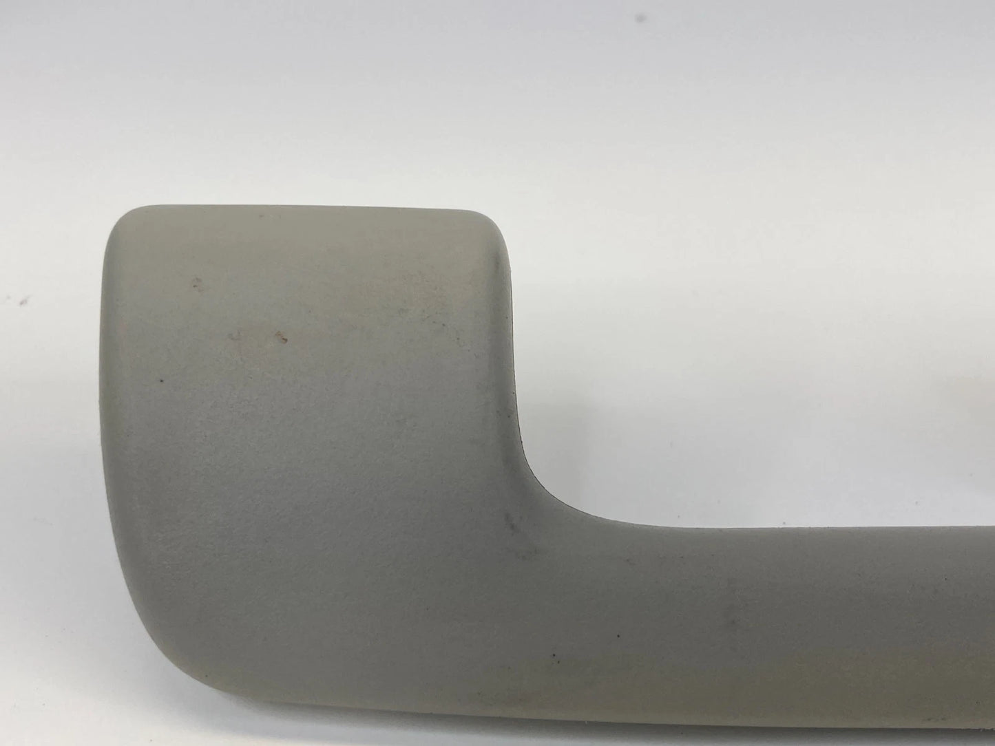2007-2014 GMC YUKON CHEVROLET TAHOE REAR LEFT SIDE ROOF GRAB GRIP HANDLE OEM