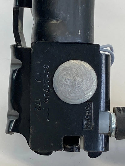 16-19 FORD EXPLORER INTERCEPTOR UTILITY FRONT RIGHT SEAT BELT RETRACTOR OEM